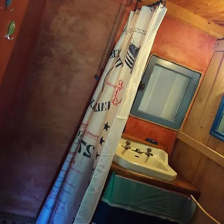 Domaine De Payan Ferienhaus Luglon